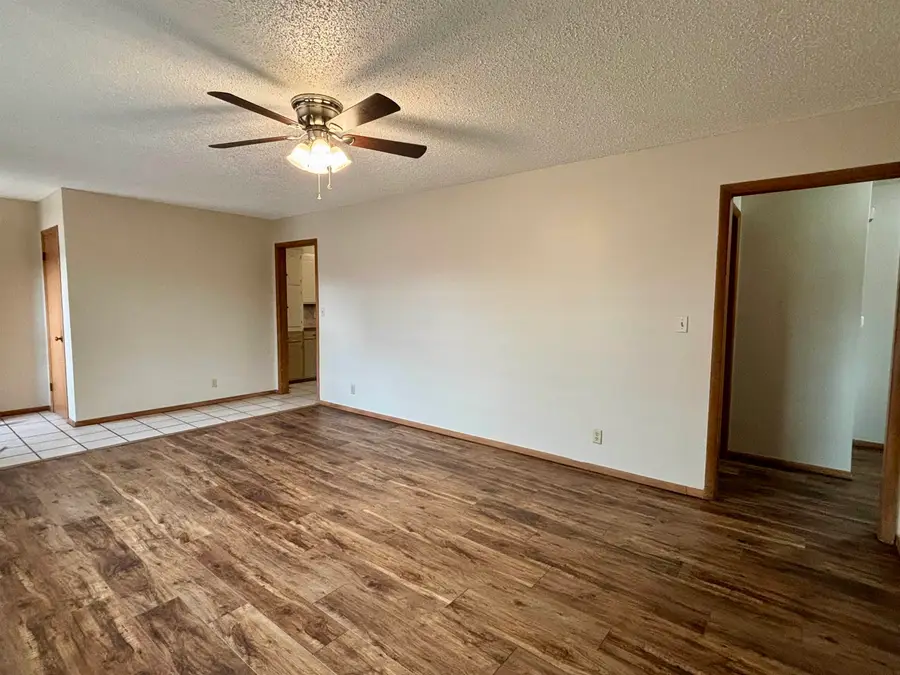 3130 Highland Dr, Enid, OK 73701 - Image #3