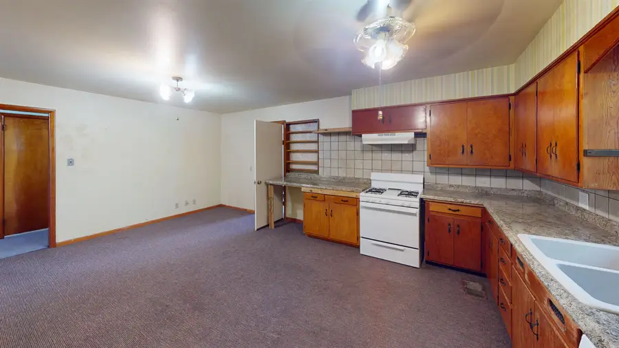 1802 22nd St, Woodward, OK 73801 - Image #2