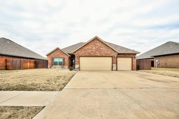 522 Jaguar Ln, Enid, OK 73701-0000