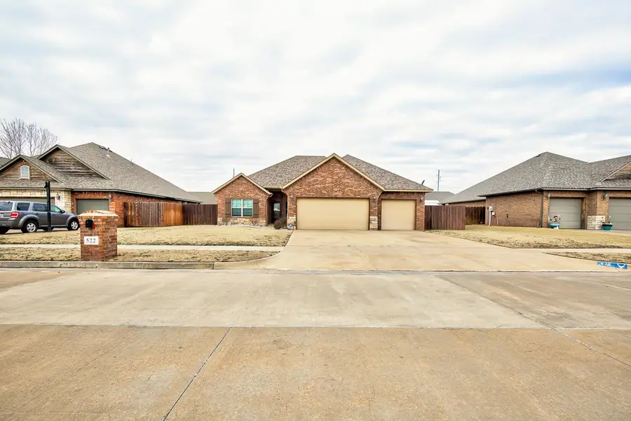 522 Jaguar Ln, Enid, OK 73701-0000 - Image #3
