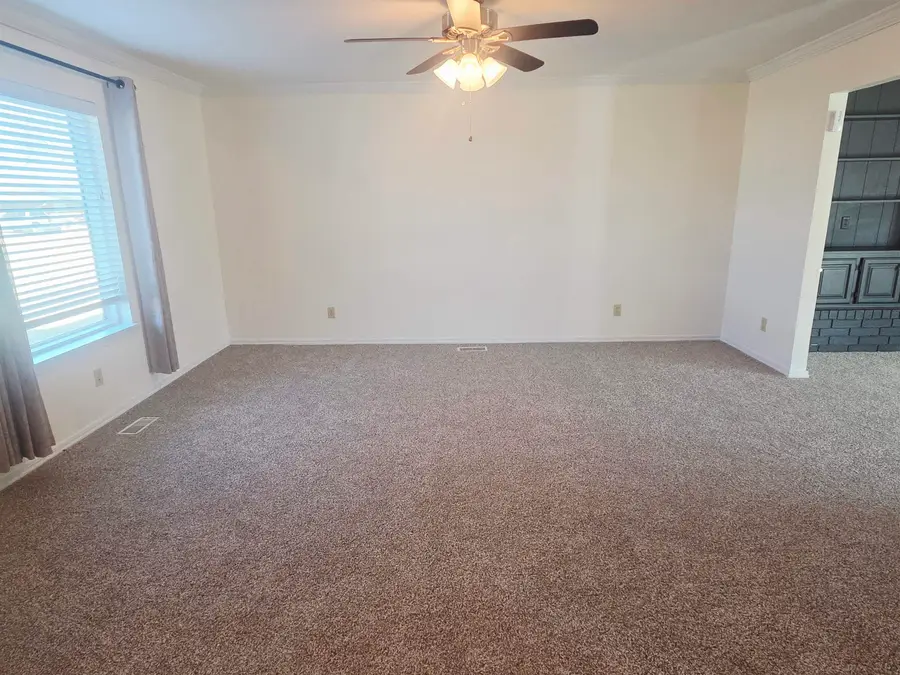 2009 Appomattox, Enid, OK 73703 - Image #3