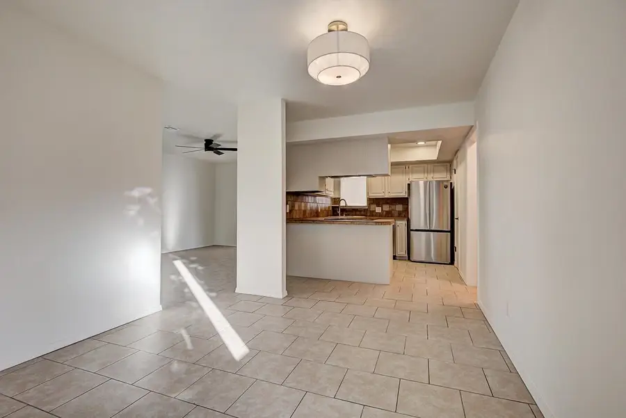 220 E Olive Ave, Enid, OK 73701 - Image #3