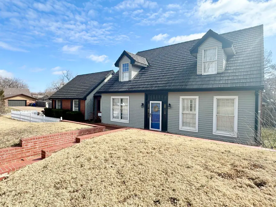3209 Old Mallard Rd, Enid, OK 73703 - #3