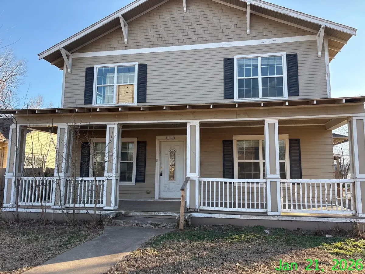 1323 W Oklahoma Ave, Enid, OK 73703 - Image #1
