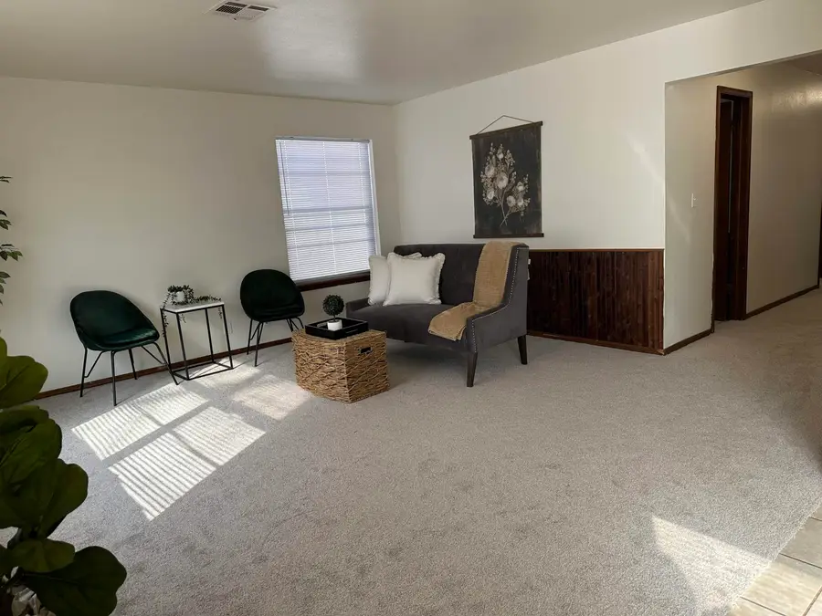 1925 E Cherry, Enid, OK 73701 - Image #3