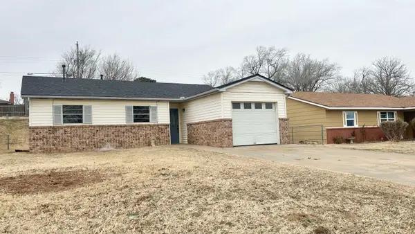 2923 Meadowview Dr, Woodward, OK 73801