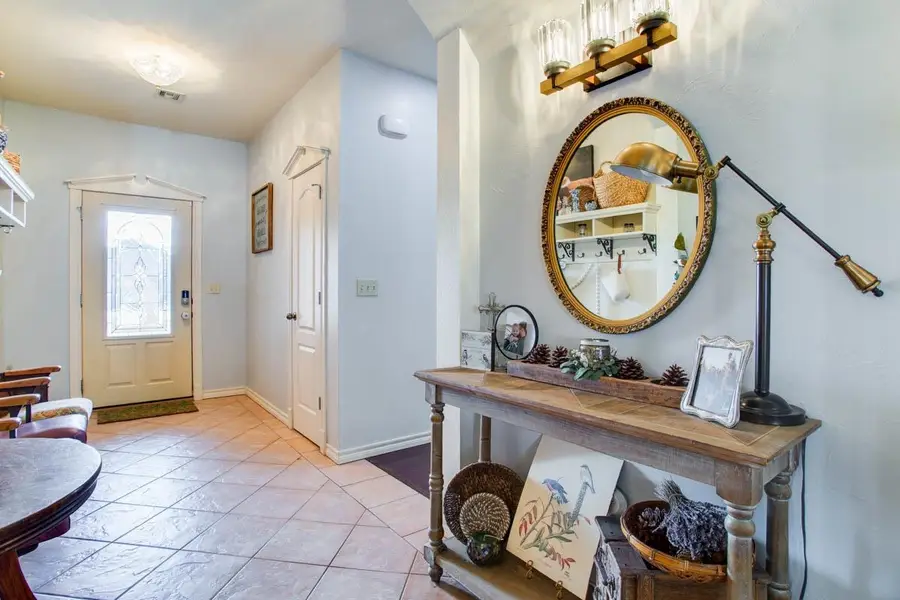 420 Okarche, Enid, OK 73701 - Image #3