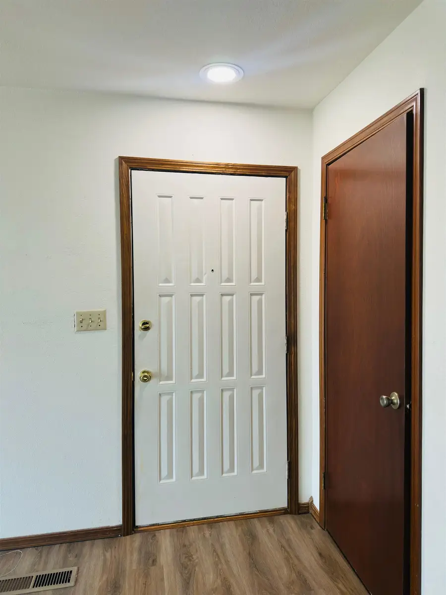 412 N Oakwood Rd Unit 108, Enid, OK 73703 - Image #3