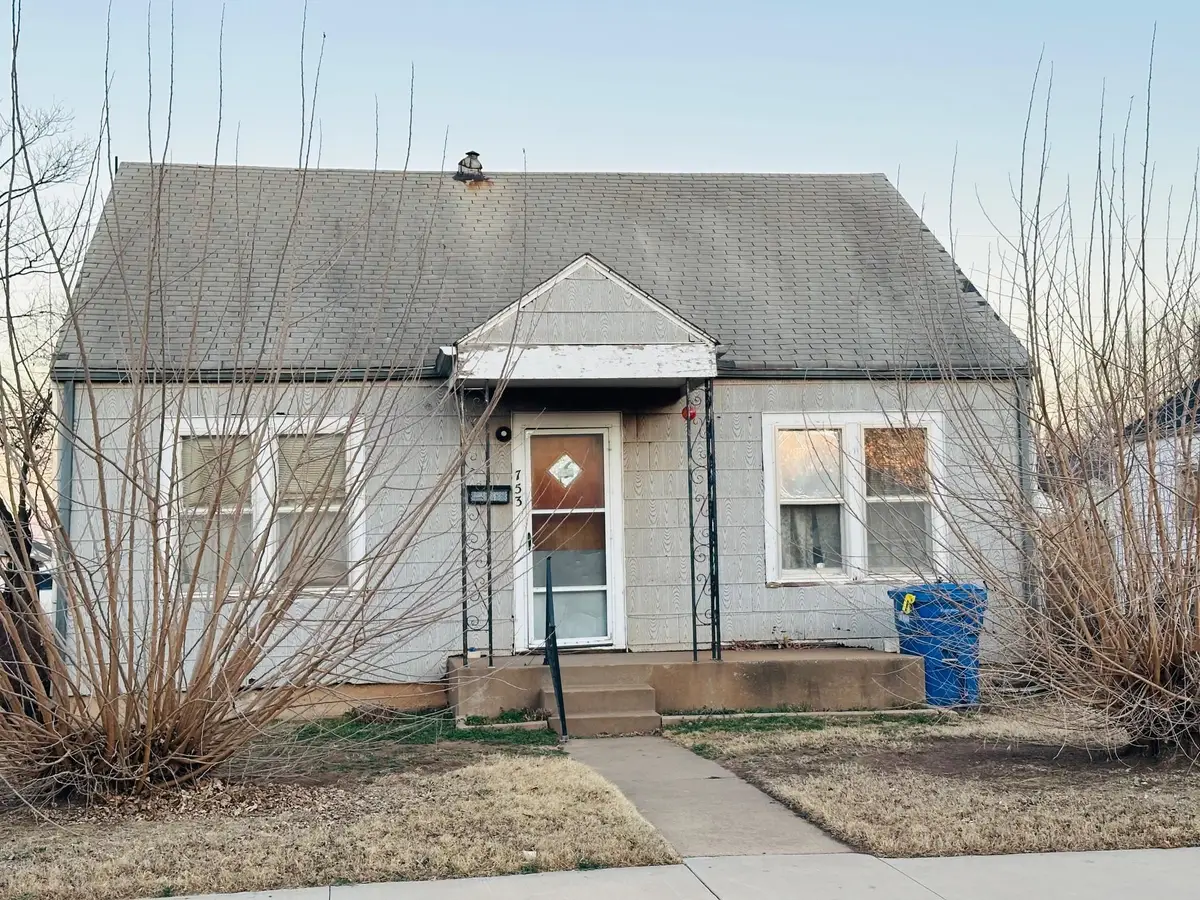 753 N 12th, Enid, OK 73701 - Image #1