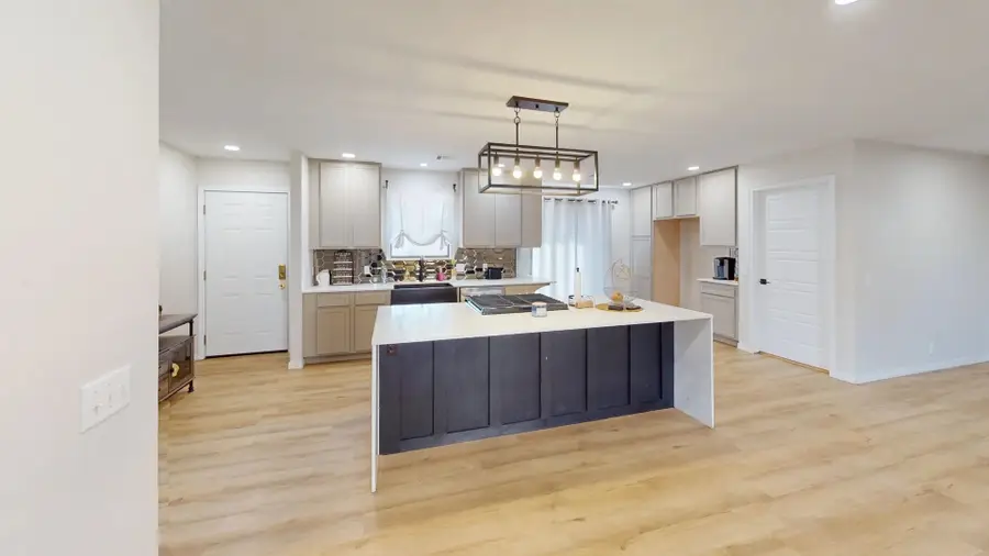 3023 Edgewater, Woodward, OK 73801 - #2