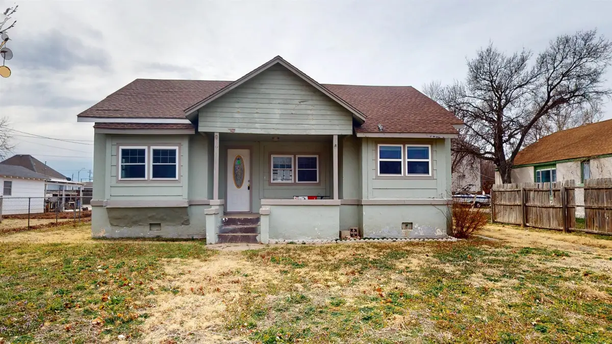 917 Madison Ave, Woodward, OK 73801 - #1