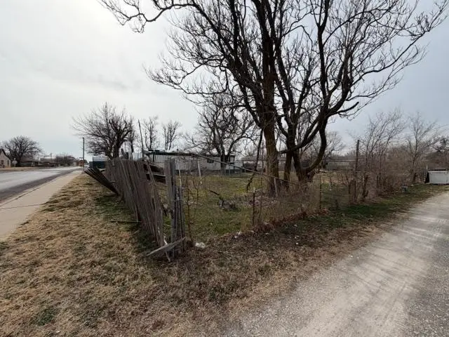 405 N Miller, Vici, OK 73859 - #2