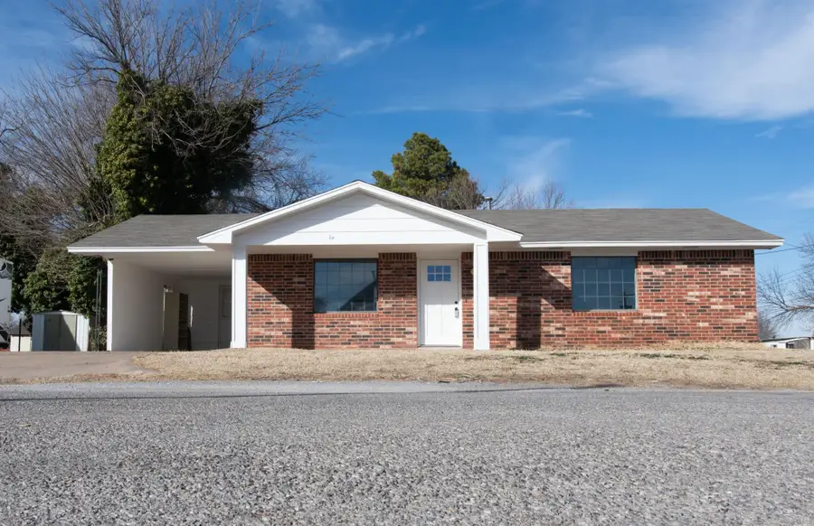 321 E 5th, Watonga, OK 73761 - #2