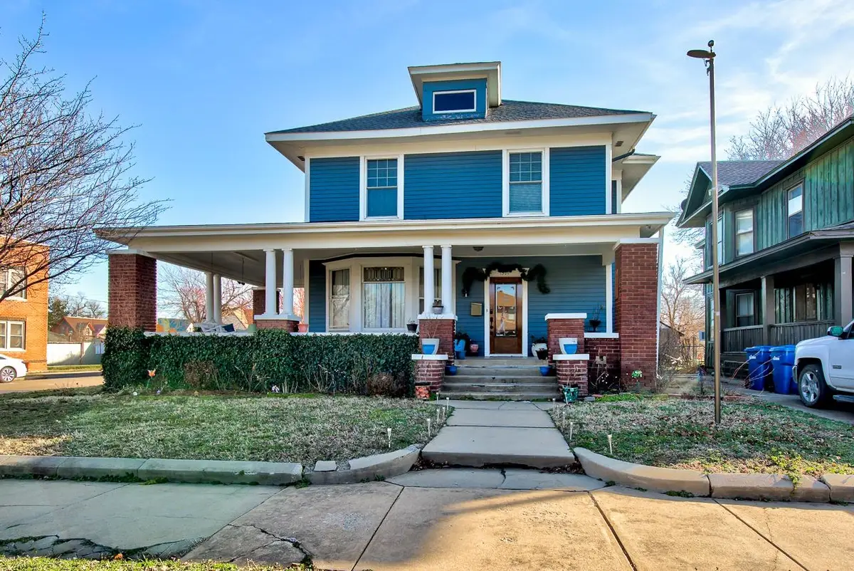 1301 W Cherokee Ave, Enid, OK 73703 - #1