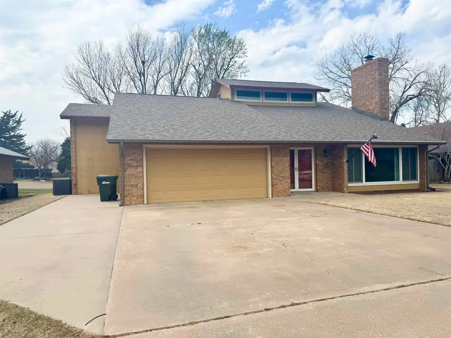 2702 Wagon Trail, Enid, OK 73703 - #2