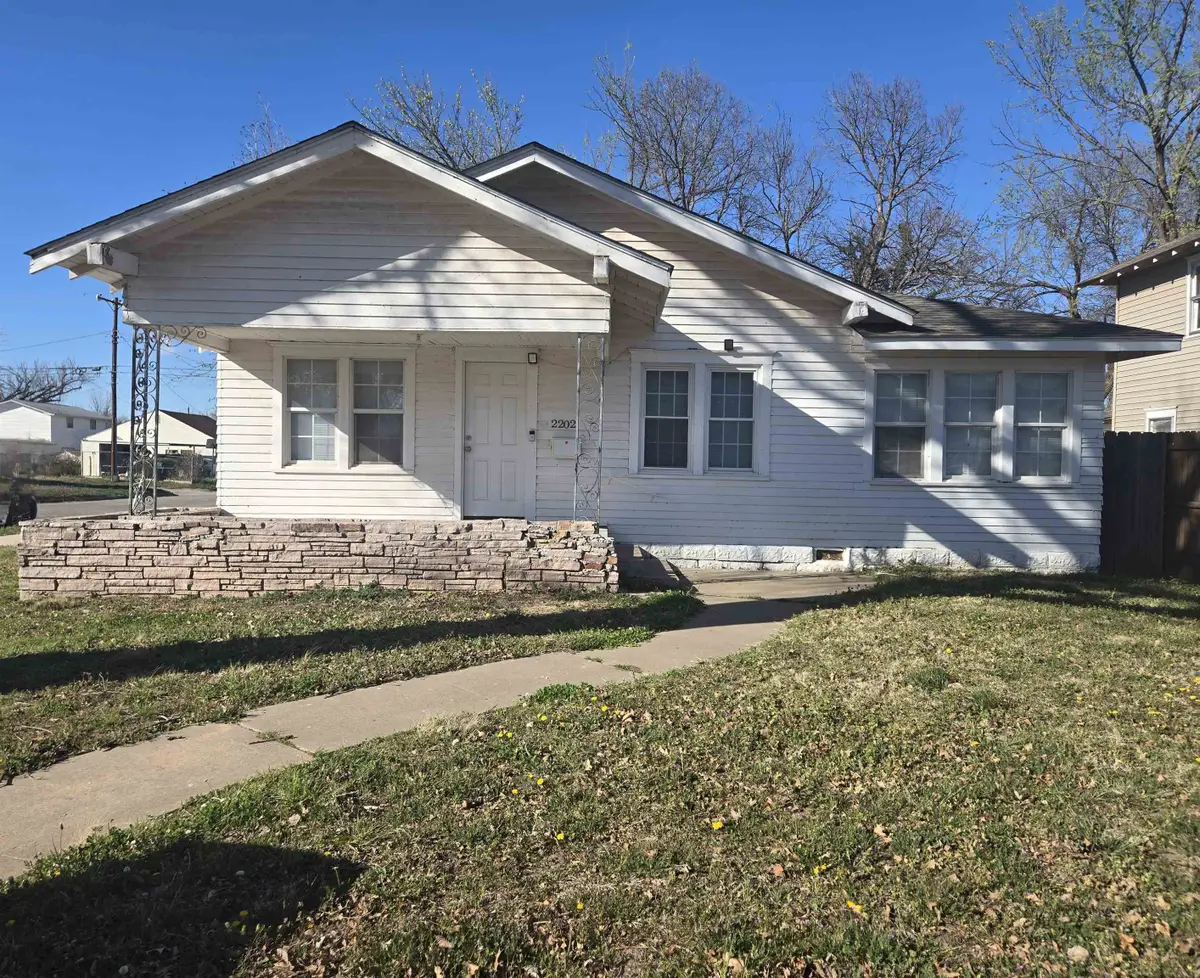 2202 E Maple, Enid, OK 73701 - #1