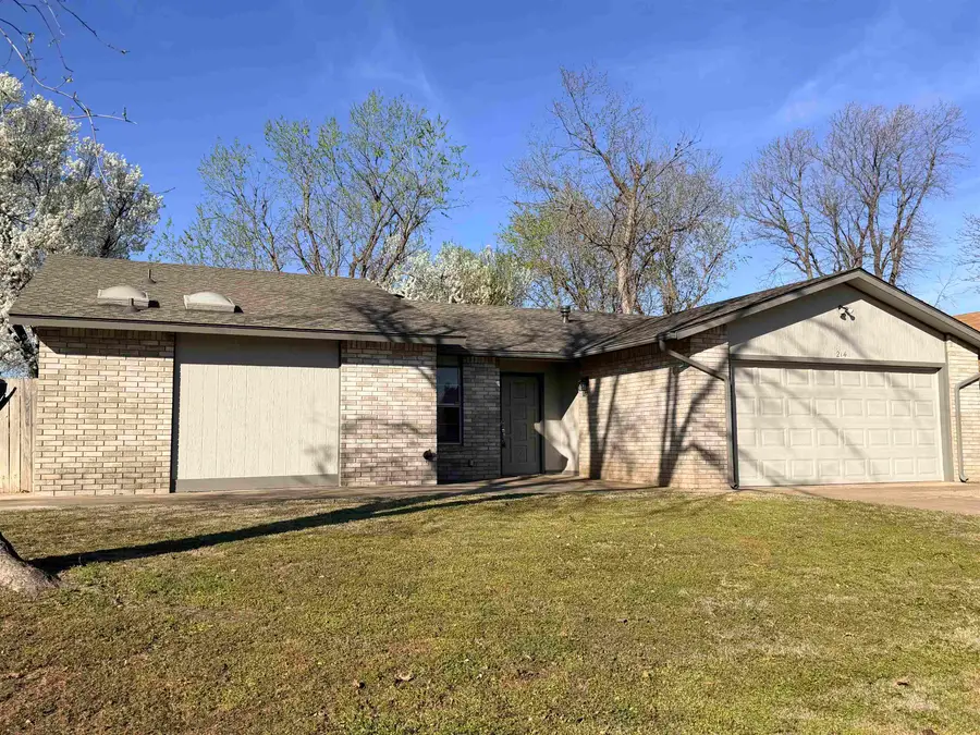 214 Rose Tree Ln, Enid, OK 73703 - #3