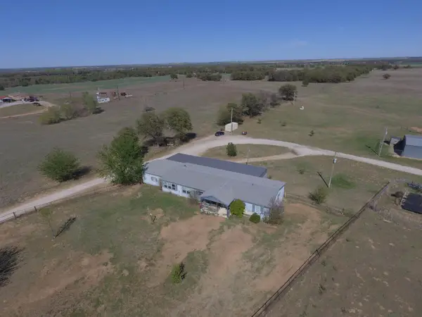 3499 N 2820 Rd, Hennessey, OK 73742