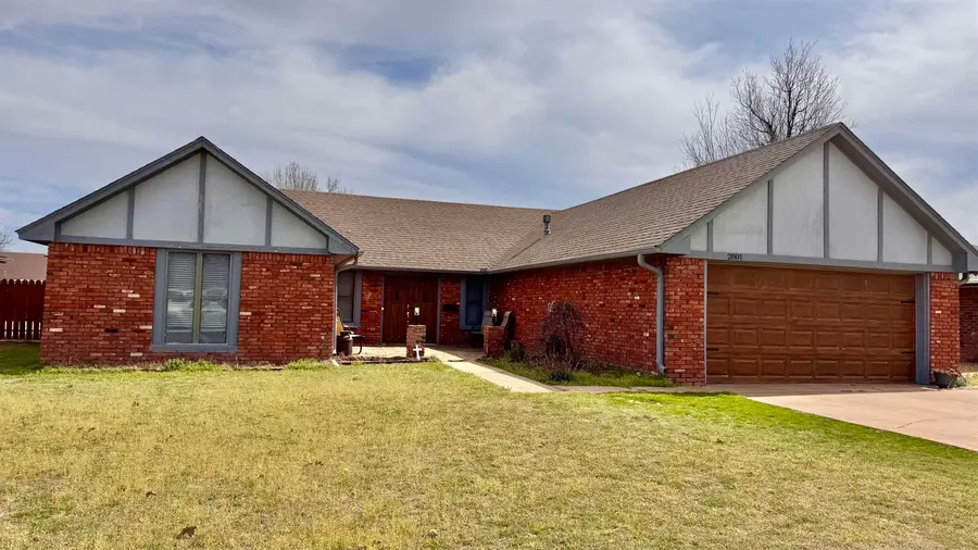 2801 Sunnybrook Ln, Enid, OK 73703 - #2