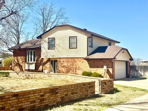 4816 Sunnyslope, Woodward, OK 73801