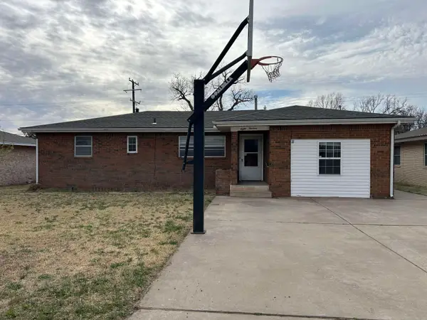 813 S Santa Fe, Mooreland, OK 73852