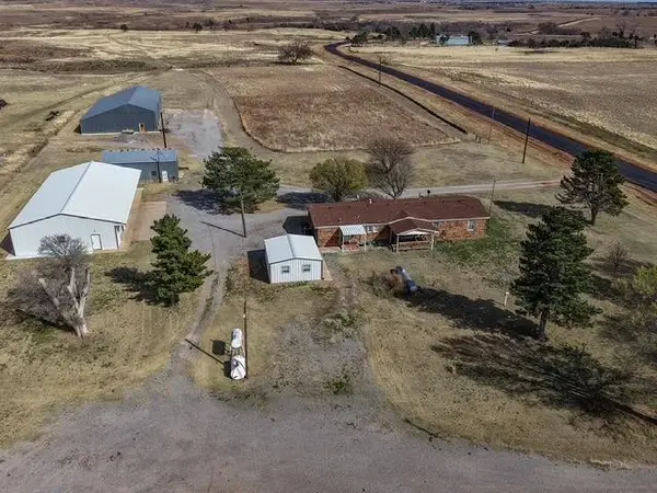 20037 E 27 Rd, Woodward, OK 73801-0000