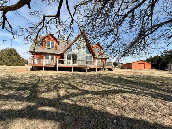 207157 E County Road 38, Woodward, OK 73801-5409