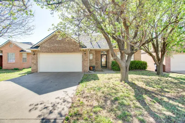1005 Blue Stem Rd, Enid, OK 73703