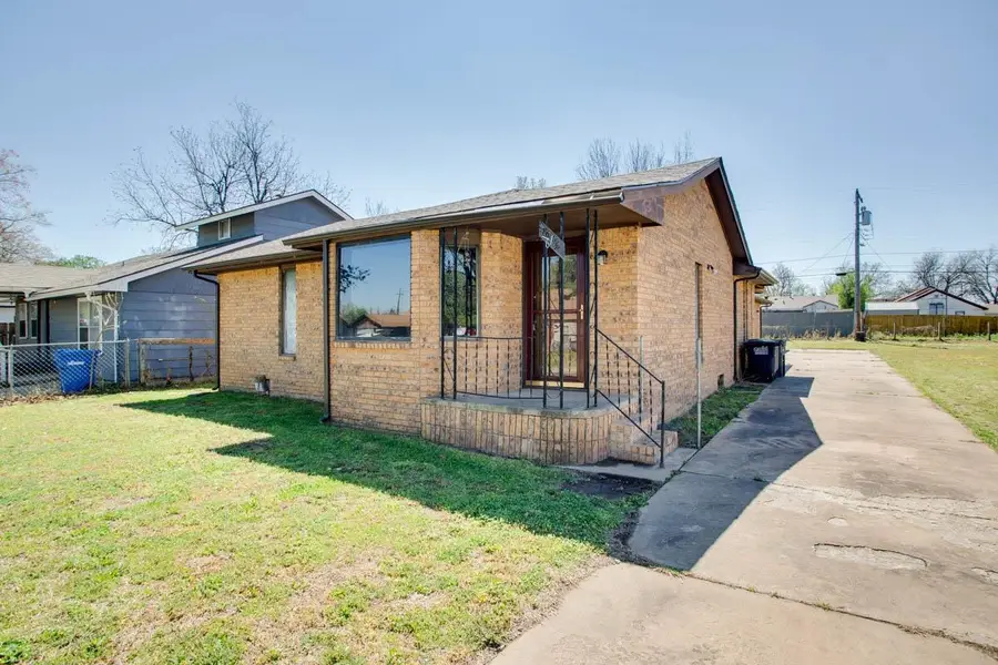 1913 W Pine, Enid, OK 73703 - #2