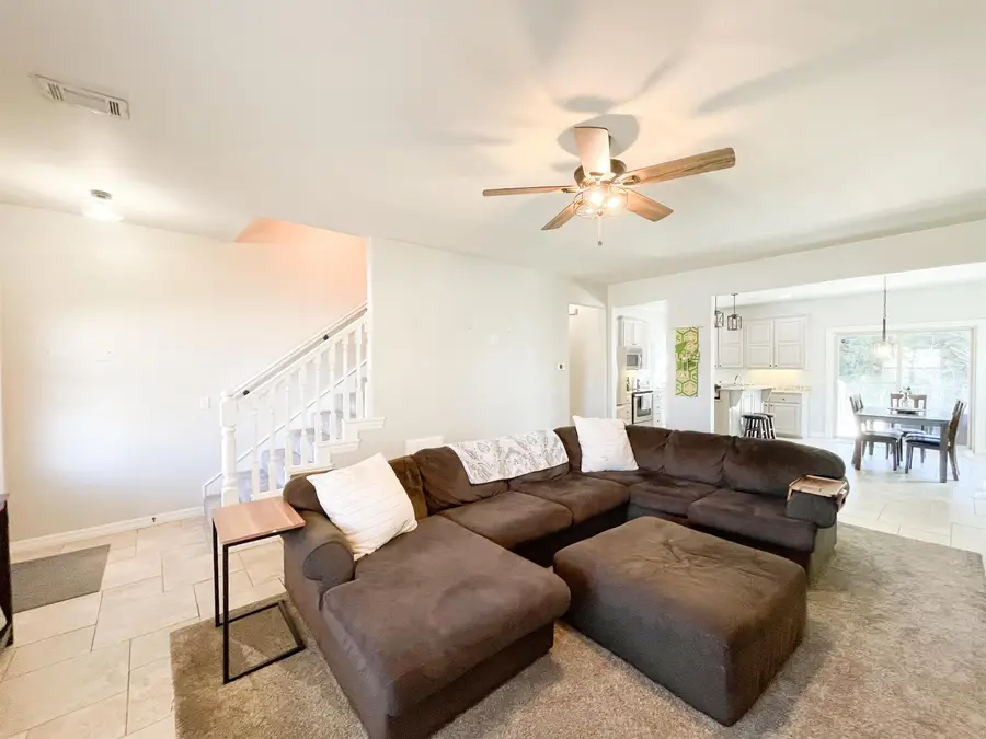 4807 Minco Rd, Enid, OK 73703 - #3