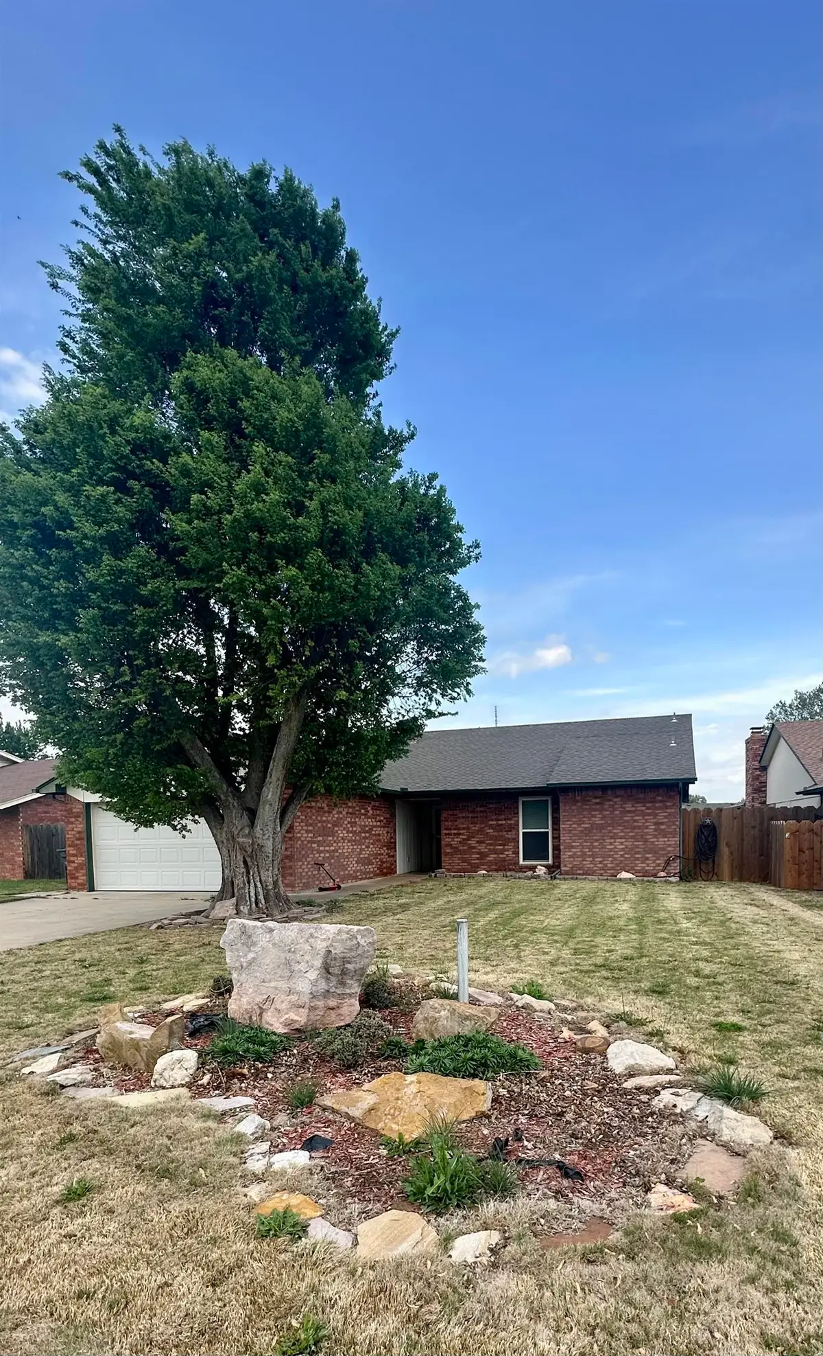 201 S La Mesa, Enid, OK 73703 - #1