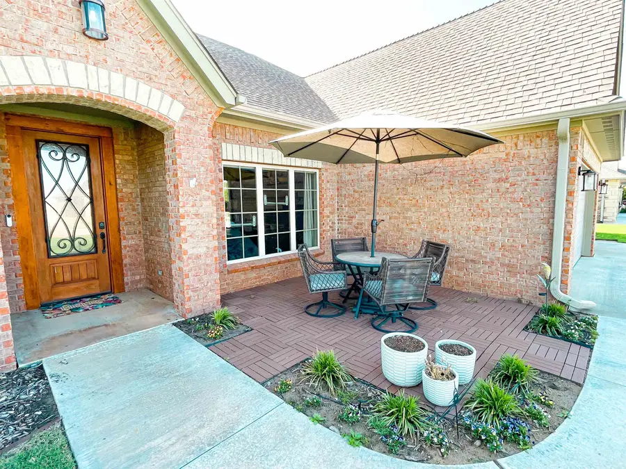 2017 Daybreak Ln, Enid, OK 73703 - #3