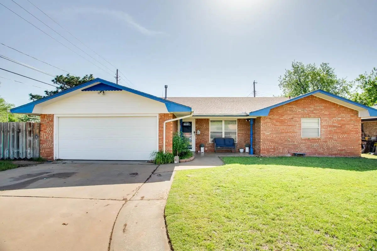 129 Margaret Cir, Enid, OK 73703 - #1