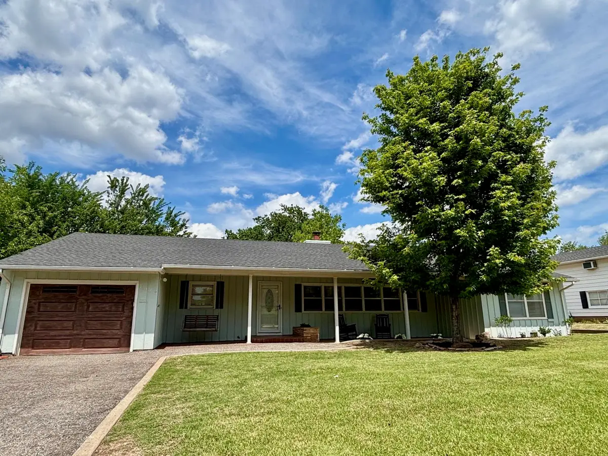 1522 W Wynona, Enid, OK 73703 - #1