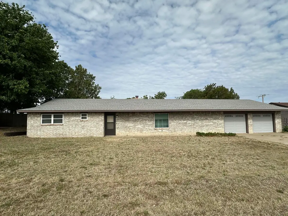 211 N Newman, Shattuck, OK 73858 - #1
