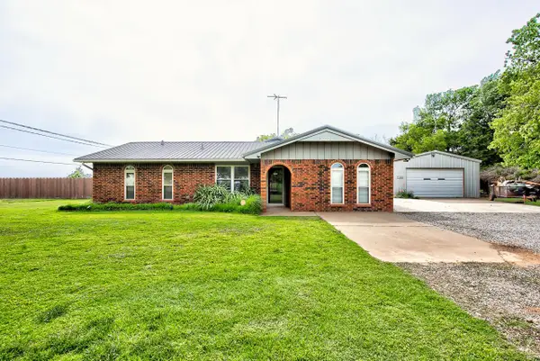 10520 Mitzi, Waukomis, OK 73773