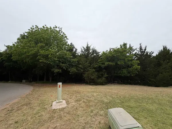 9 Country Oaks, Woodward, OK 73801