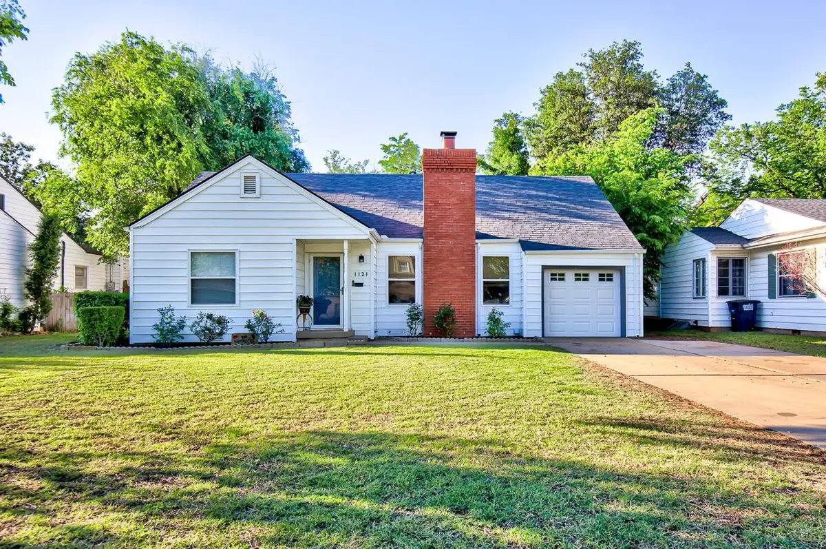 1121 Ramona Dr, Enid, OK 73703 - #1