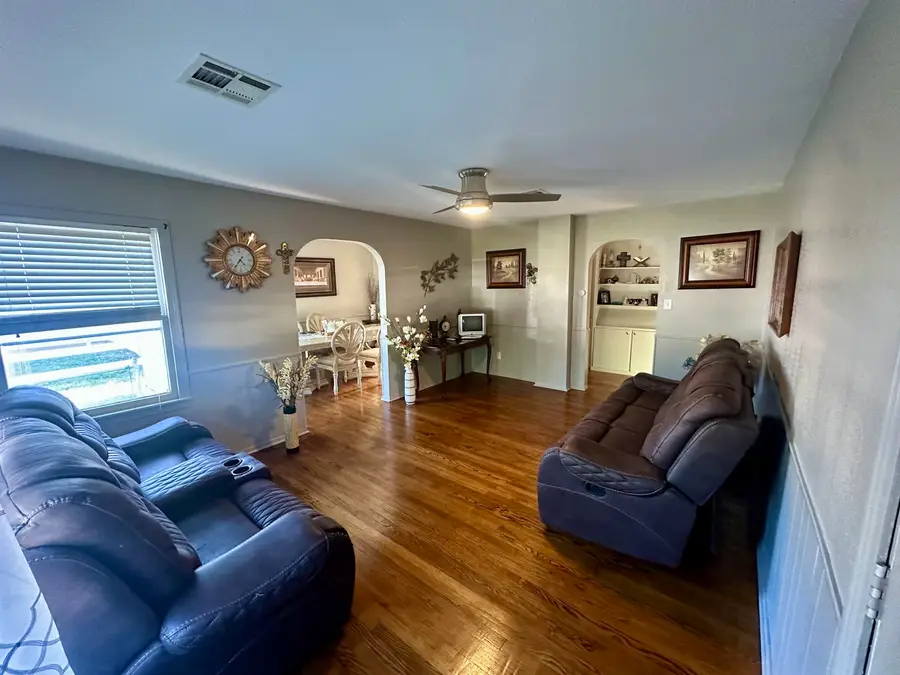 2225 N Washington St, Enid, OK 73701 - #2