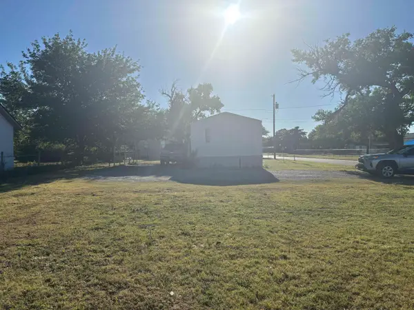 1701 1st, Woodward, OK 73801