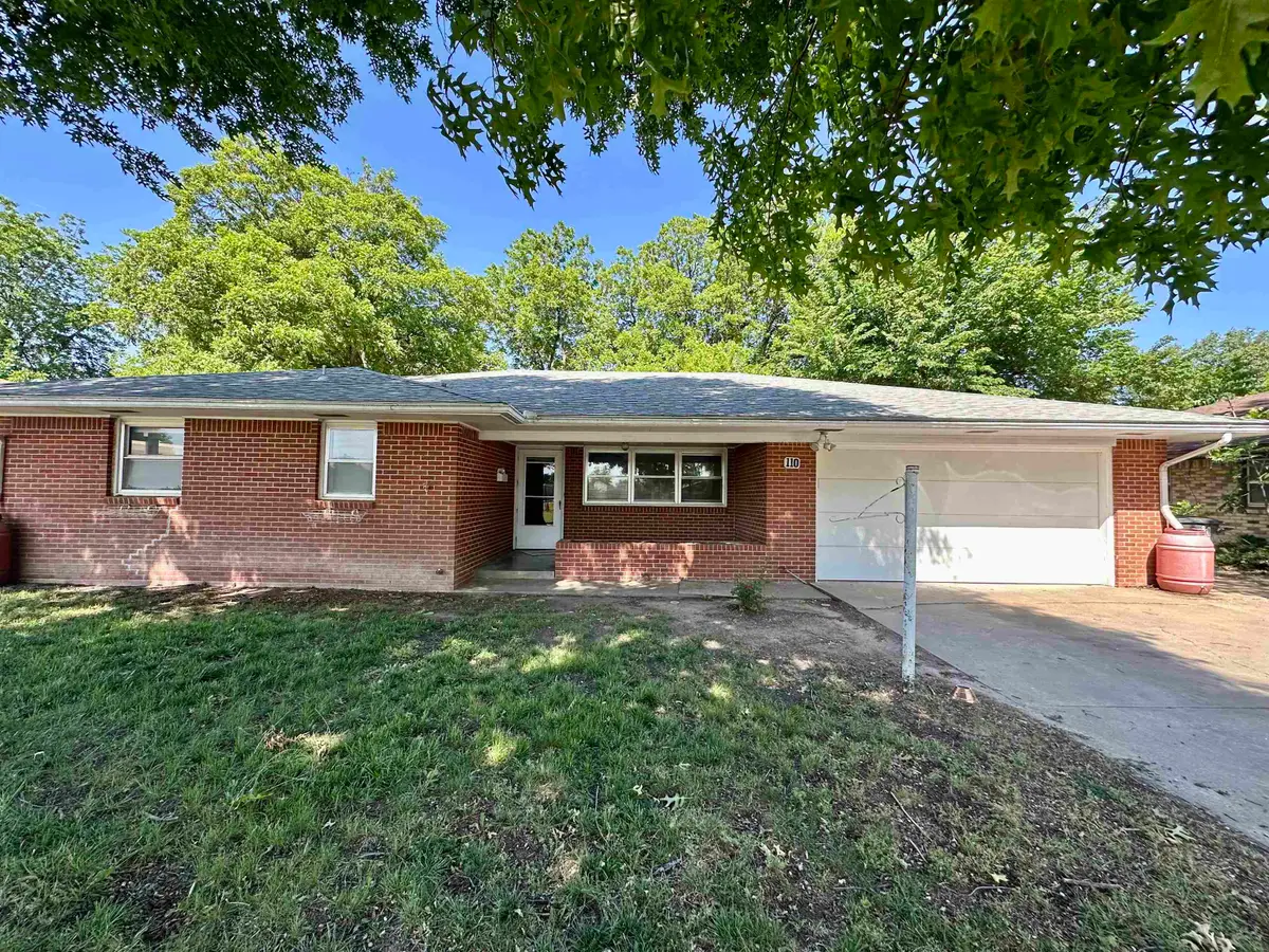 110 S Harding, Enid, OK 73703 - #1