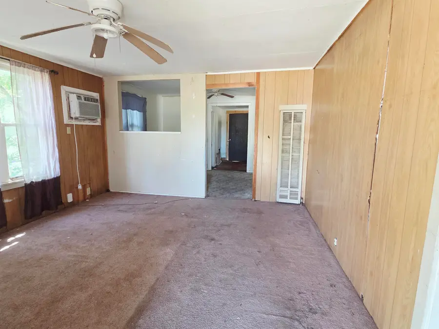 1022 N Washington, Enid, OK 73701 - #2