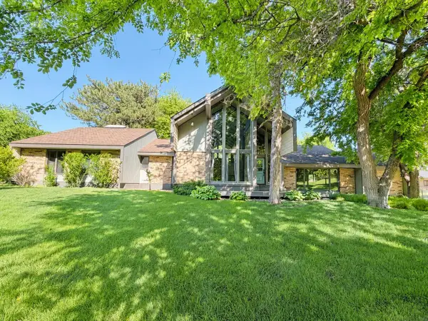 1501 Oak Hill Circle, Enid, OK 73703