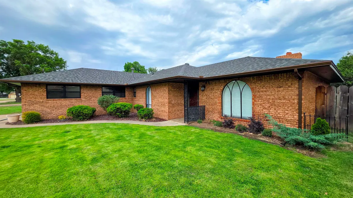 1107 Coventry, Enid, OK 73703 - #1