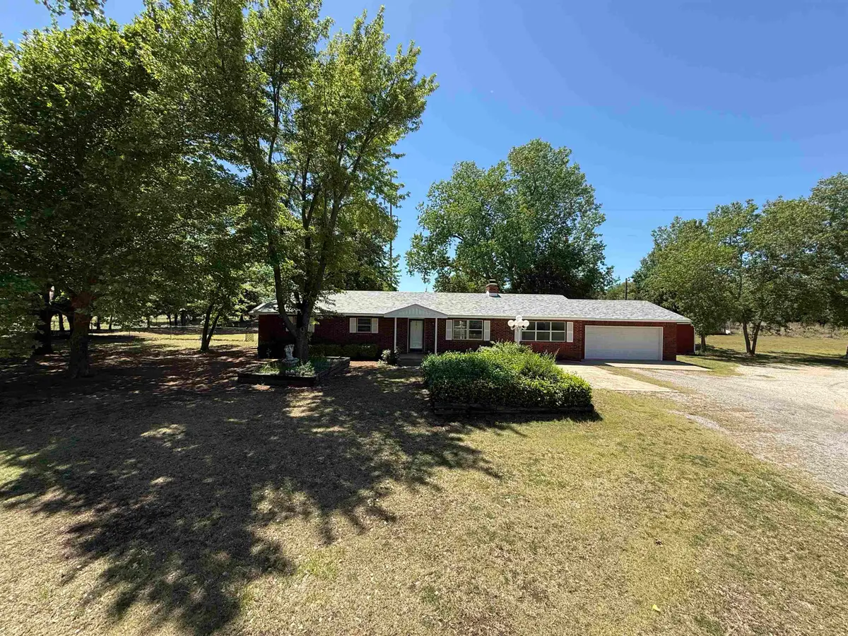 4801 Pleasant Valley, Woodward, OK 73801-9457 - #1