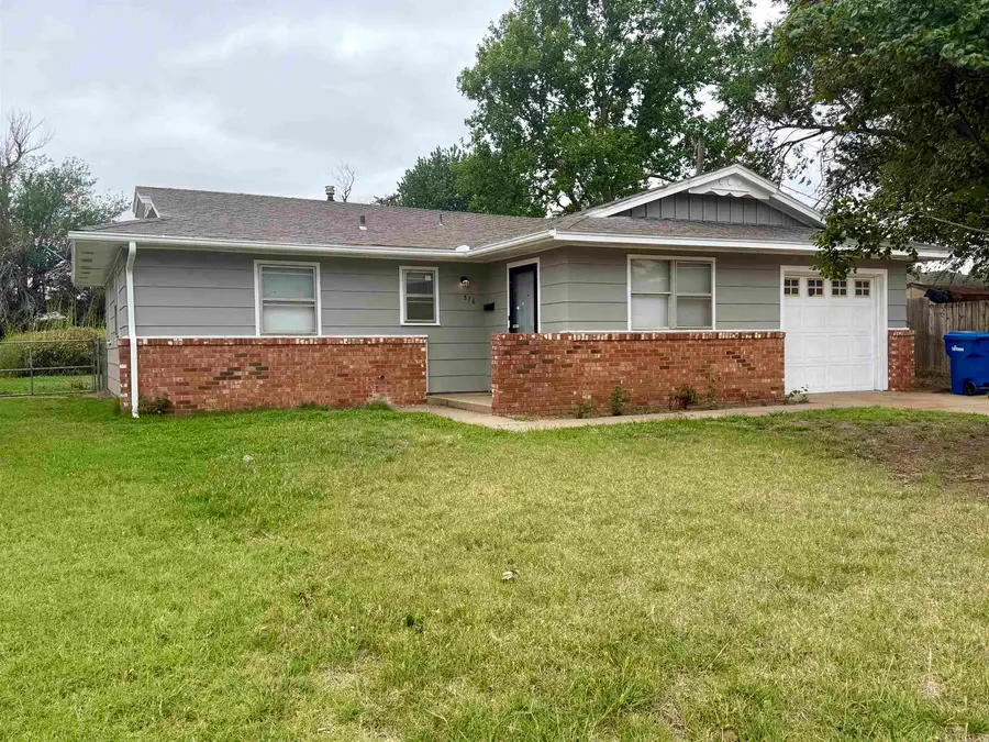 316 Glenwood Dr, Enid, OK 73703 - #2