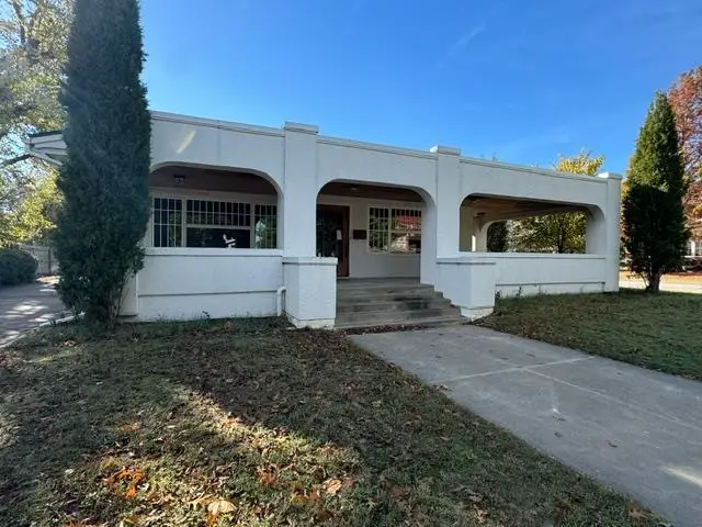 1523 W Broadway, Enid, OK 73703 - #2