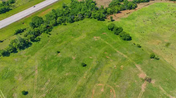 5131 W Lone Chimney, Glencoe, OK 74032