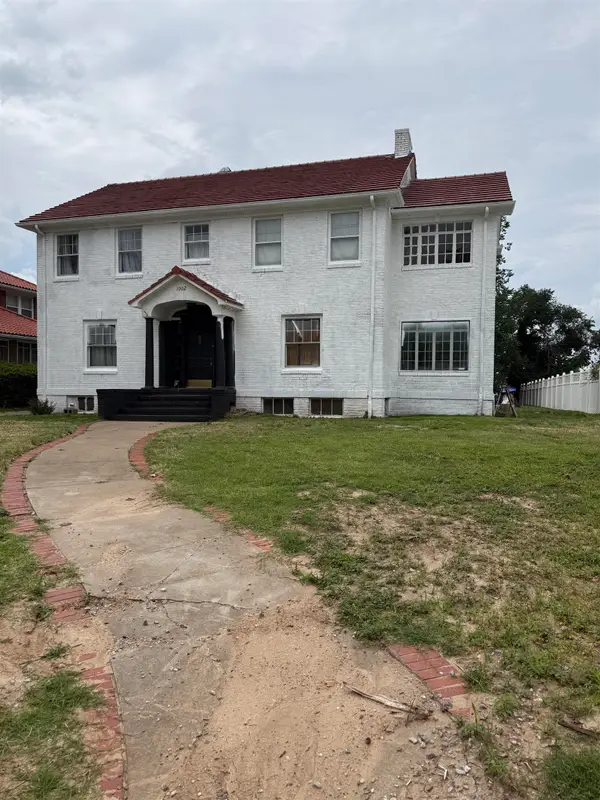 1002 W Wabash, Enid, OK 73701