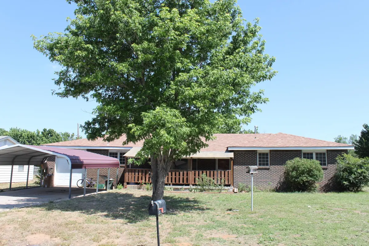 2910 Essex, Woodward, OK 73801-9999 - #1